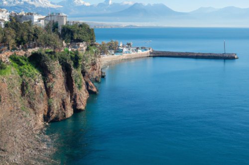 Google Optimizasyonu: Web Sitenizi Üst Sıralara Taşımanın Stratejileri